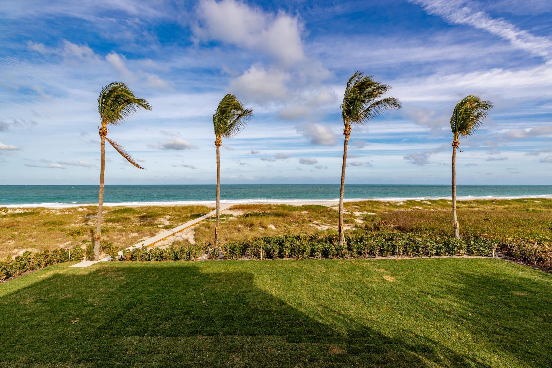 6722 N Highway A1a, Hutchinson Island, FL 34949 Photo