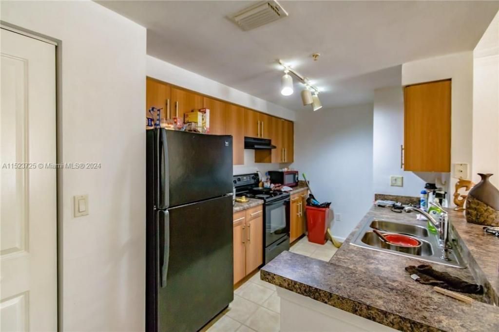 5860 W Sample Rd, Unit 104, Coral Springs, FL 33067 Photo