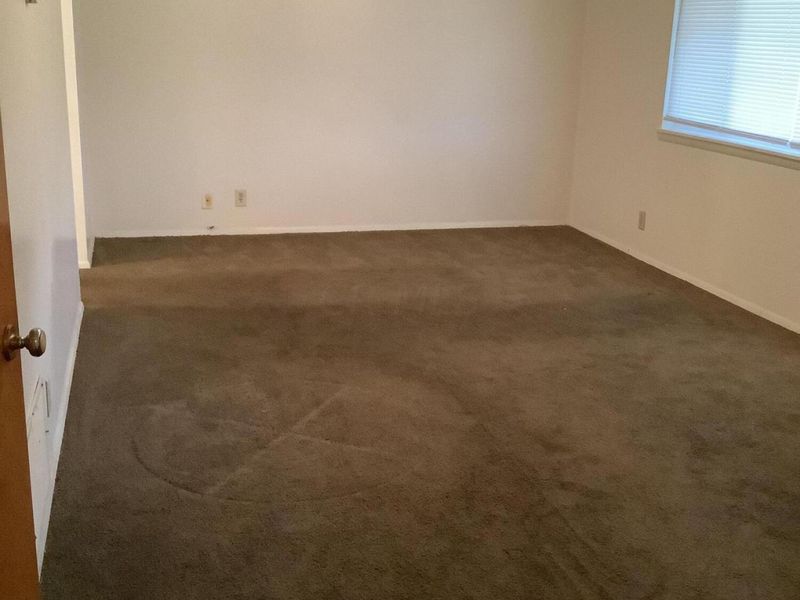 1368 Moundview Avenue, Columbus, OH 43207 Photo 12