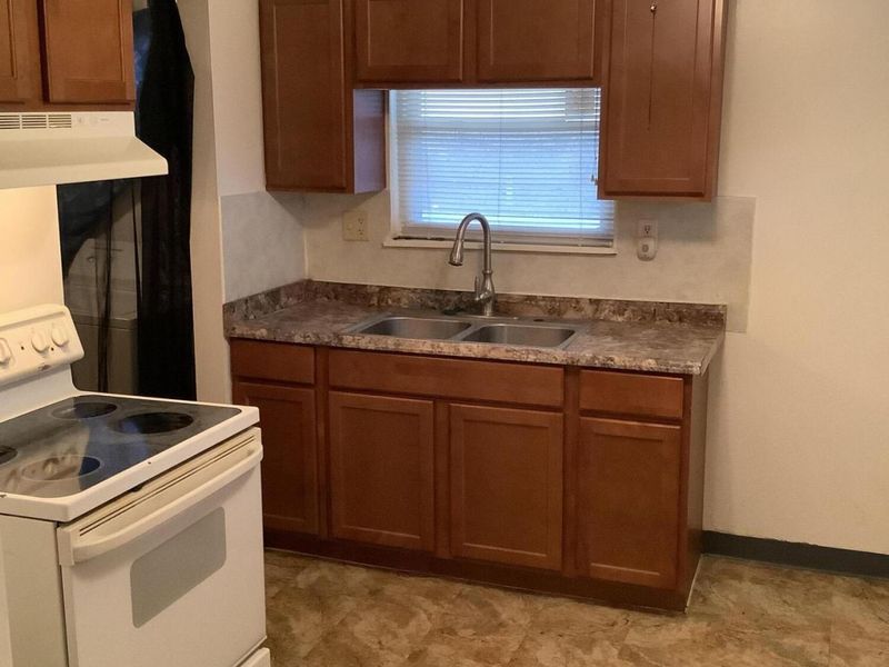 1368 Moundview Avenue, Columbus, OH 43207 Photo 5