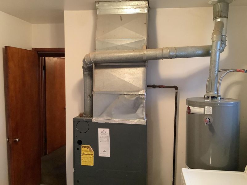 1368 Moundview Avenue, Columbus, OH 43207 Photo 9