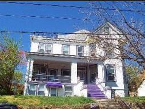 917 1st ST SW, Roanoke, VA 24016