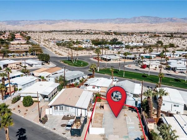 32060 Oakland, Thousand Palms, CA 92276