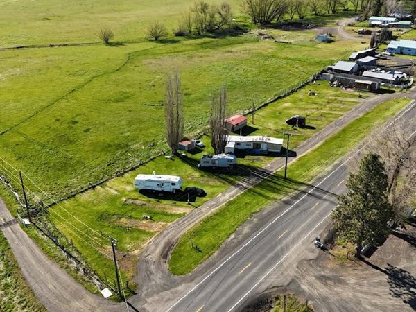 265 N HWY 395, Long Creek, OR 97856