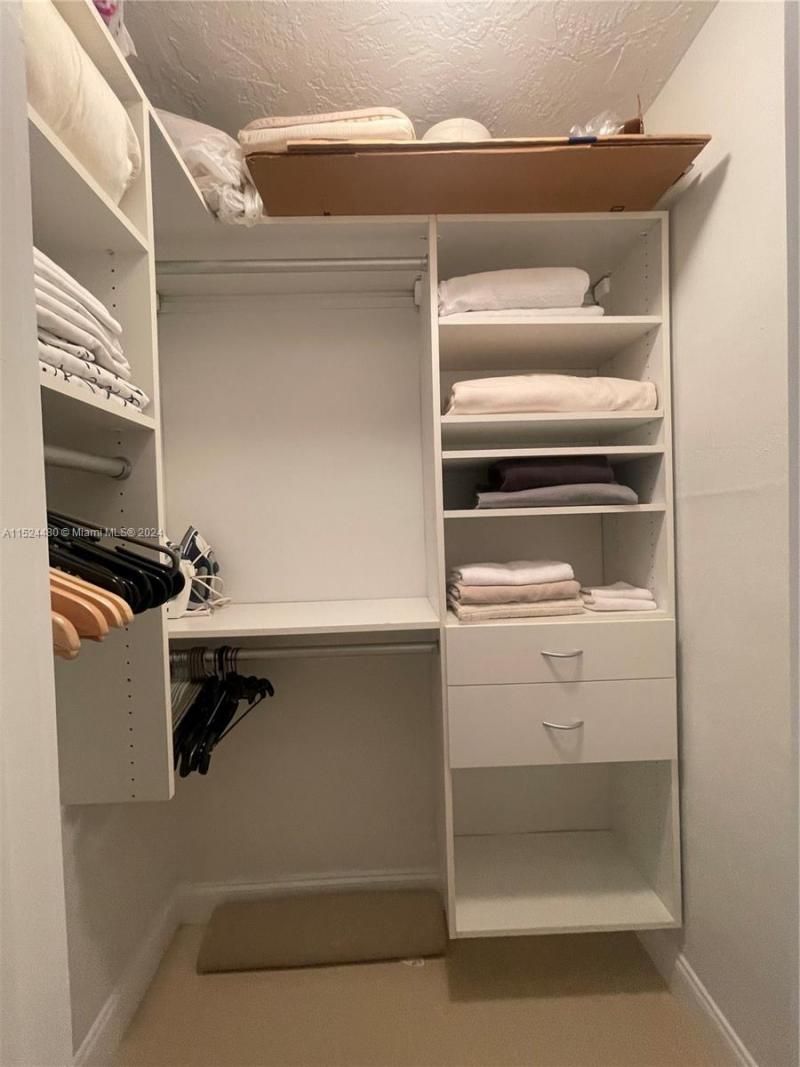 3801 S Ocean Dr, Unit 15V, Hollywood, FL 33019 Photo