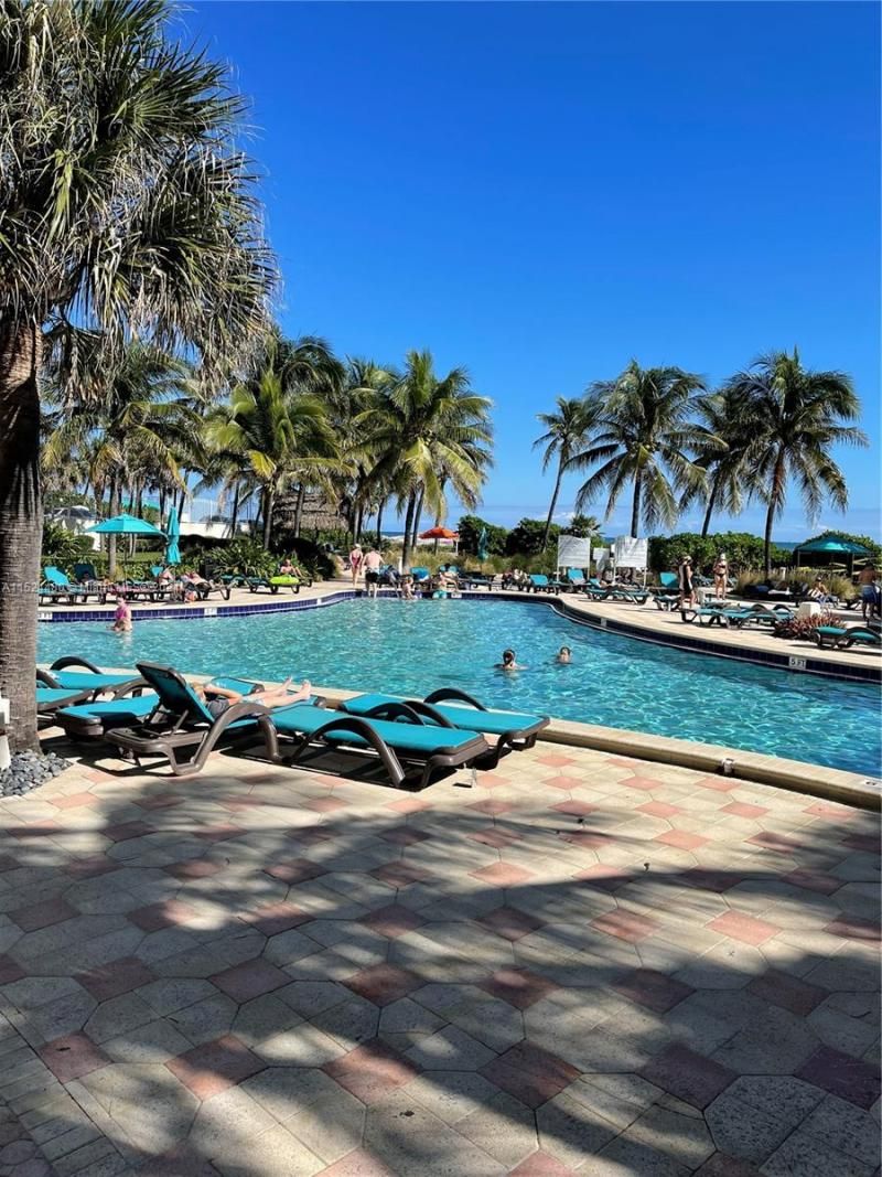 3801 S Ocean Dr, Unit 15V, Hollywood, FL 33019 Photo