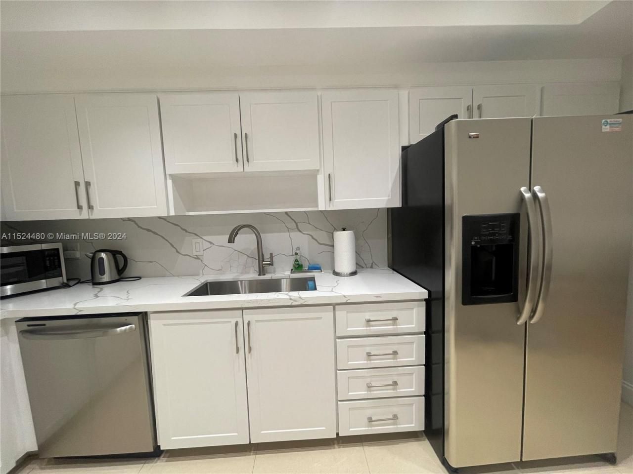 3801 S Ocean Dr, Unit 15V, Hollywood, FL 33019 Photo