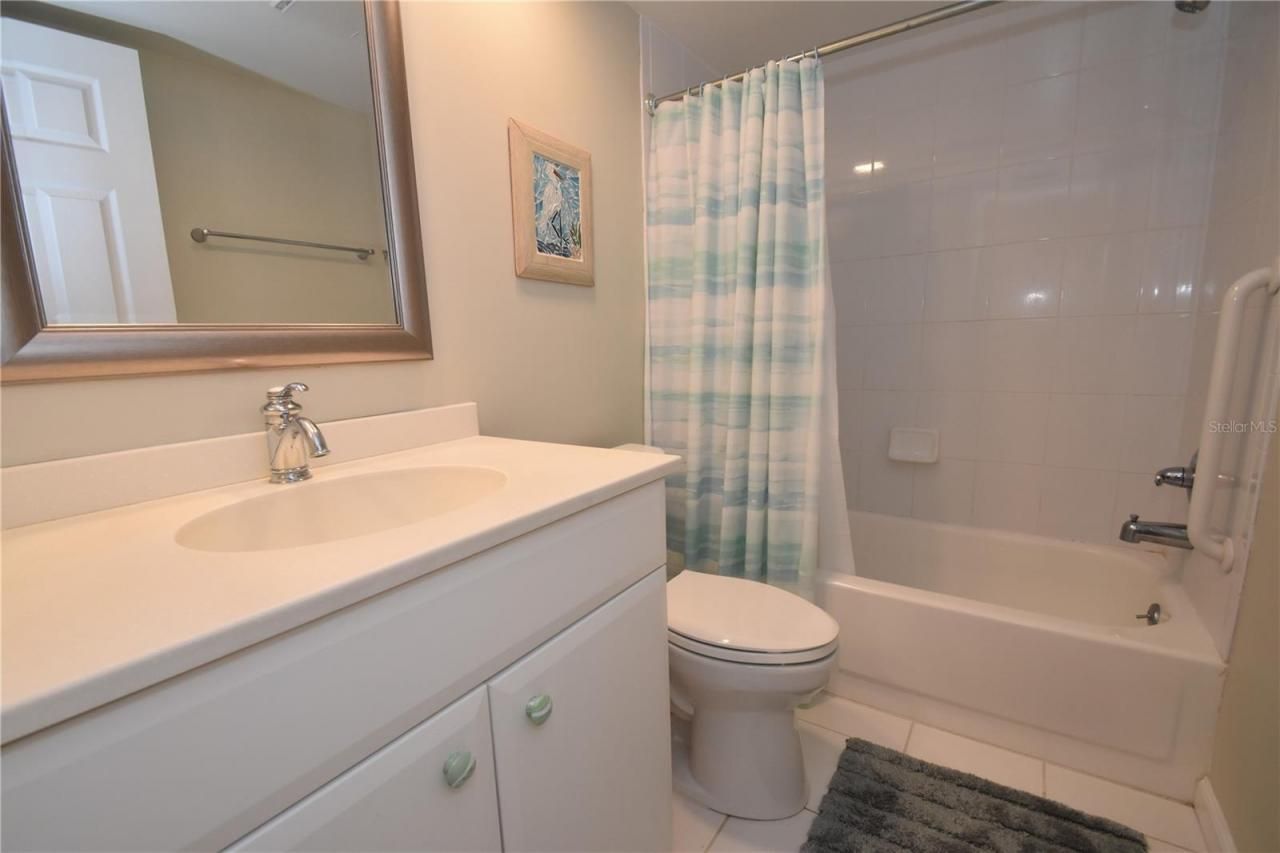 1601 Bayhouse Point Drive, Unit BA201, Sarasota, FL 34231 Photo
