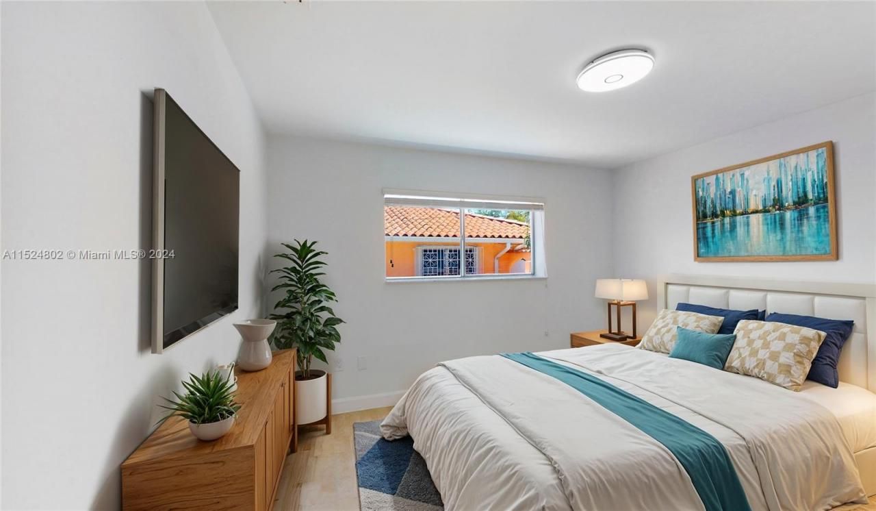 2915 SW 24 Te, Miami, FL 33145 Photo