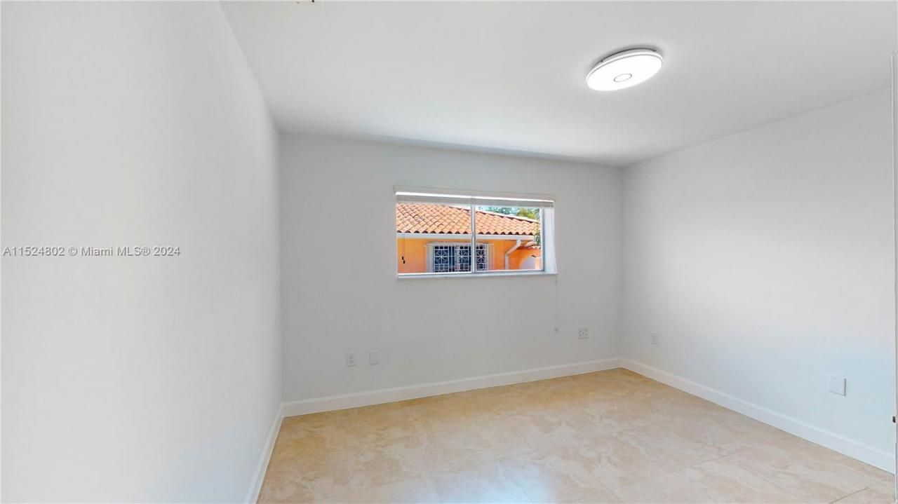 2915 SW 24 Te, Miami, FL 33145 Photo