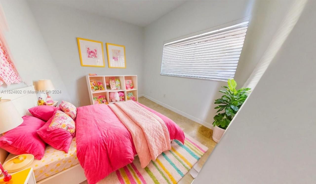 2915 SW 24 Te, Miami, FL 33145 Photo