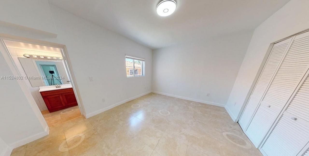 2915 SW 24 Te, Miami, FL 33145 Photo