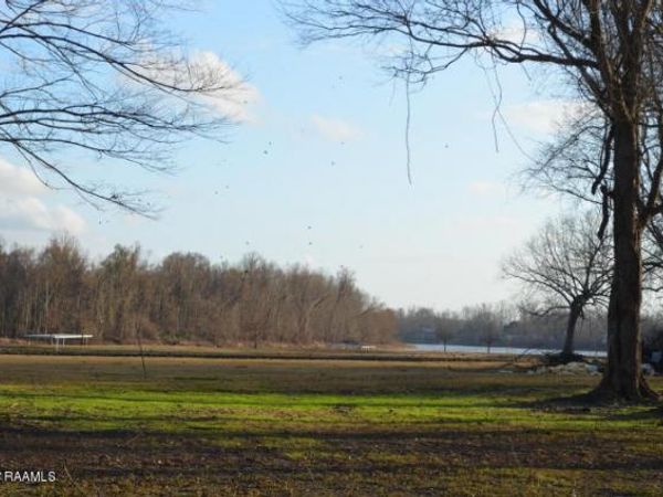 10 Callie Drive, Breaux Bridge, LA 70517