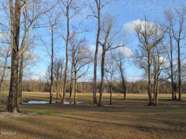 13 Callie Drive, Breaux Bridge, LA 70517