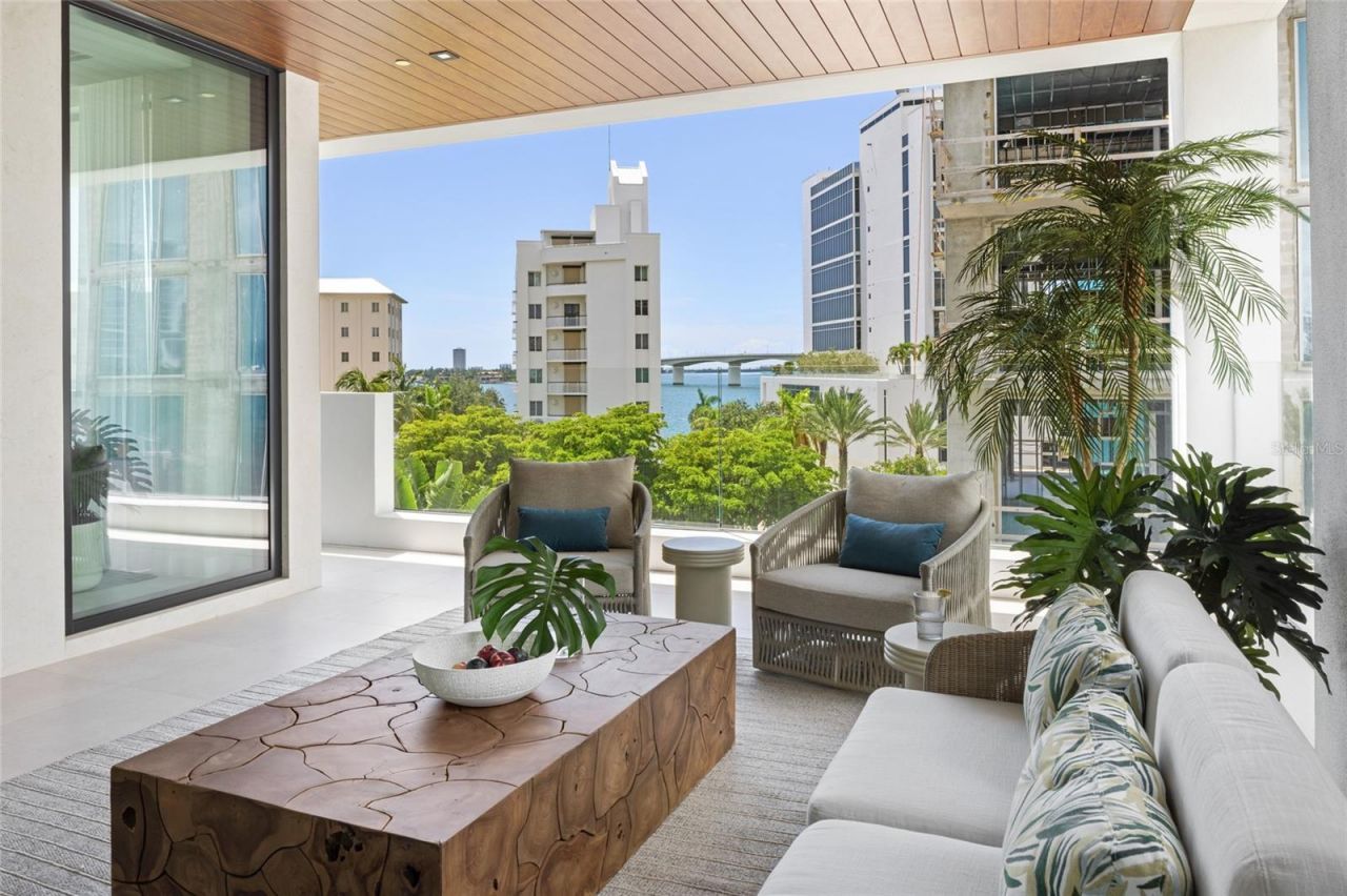 509 Golden Gate Point, Unit 2, Sarasota, FL 34236 Photo