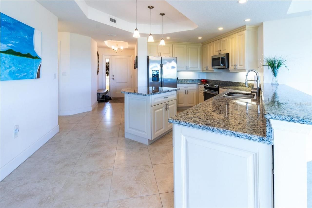 7820 34th Avenue W, Unit 202, Bradenton, FL 34209 Photo