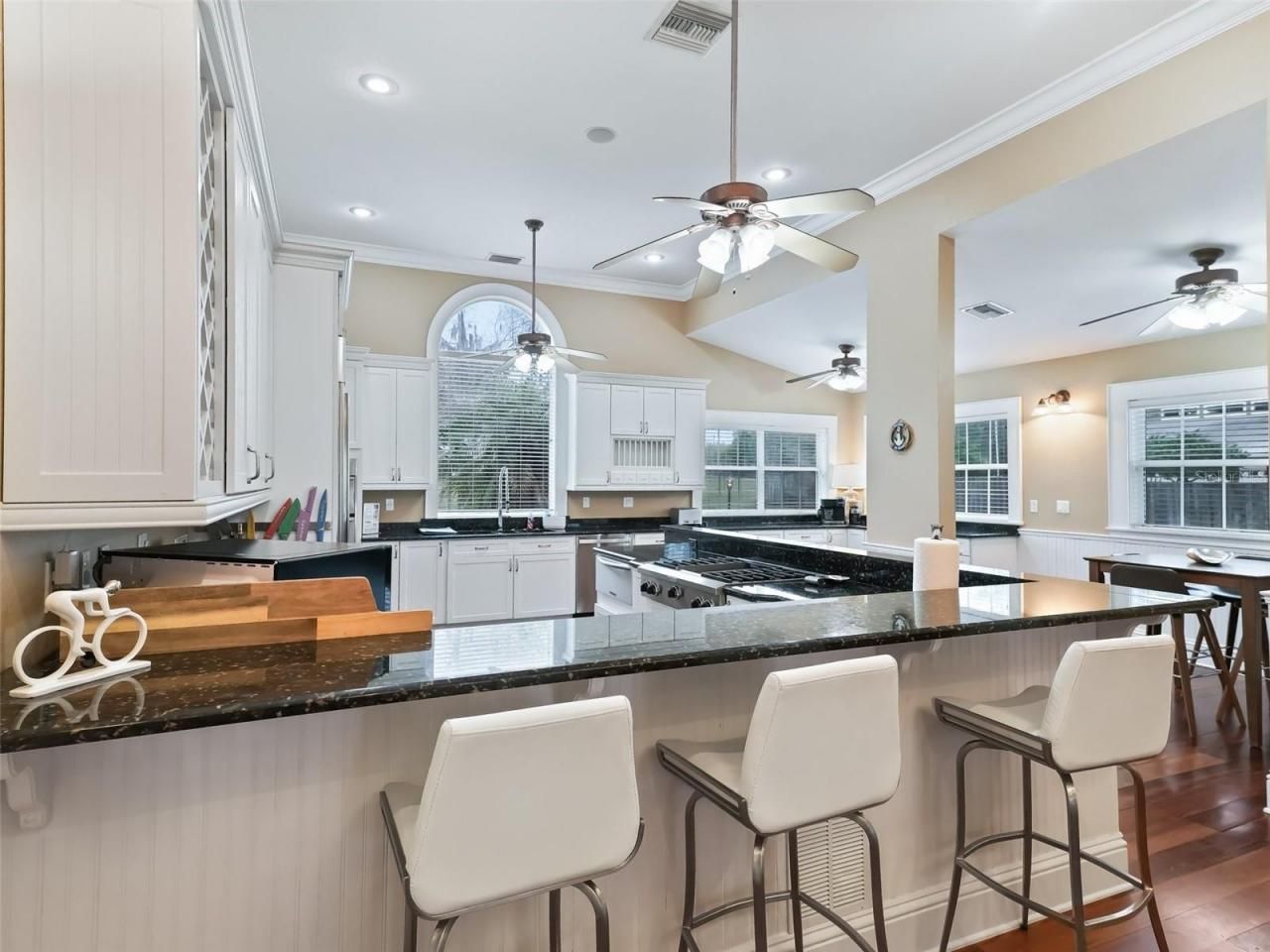 12730 E Highway 25, Ocklawaha, FL 32179 Photo