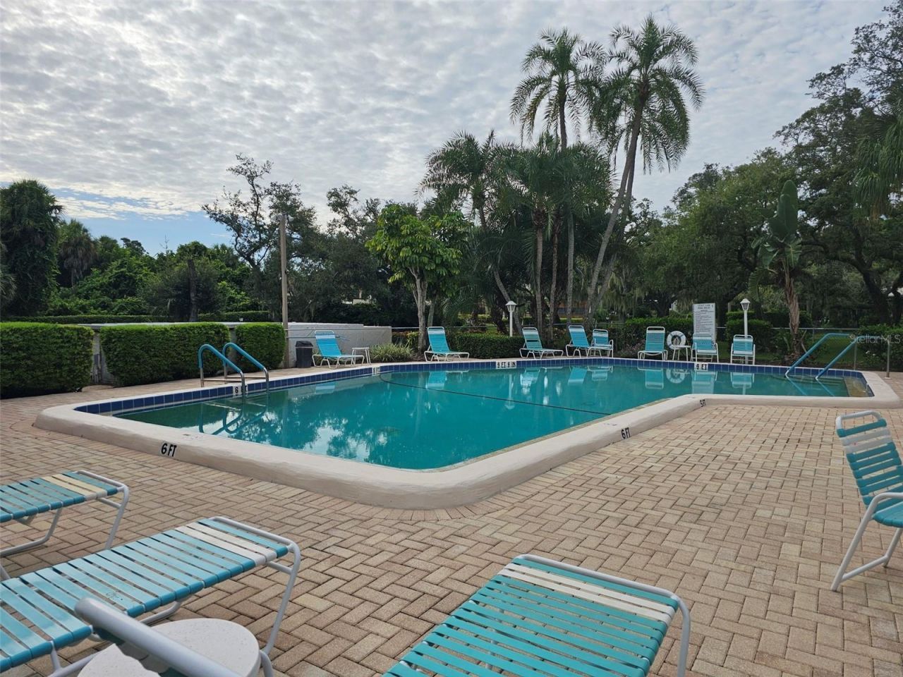 108 Pinehurst Drive, Bradenton, FL 34210 Photo
