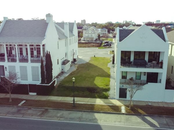 151 S 9th Ave, Pensacola, FL 32502