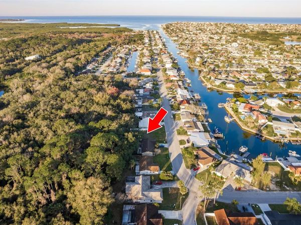 4864 SHELL STREAM BOULEVARD, NEW PORT RICHEY, FL 34652