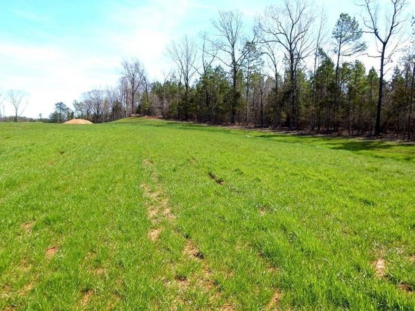 5 Graysport Crossing Road, Gore Springs, MS 38929