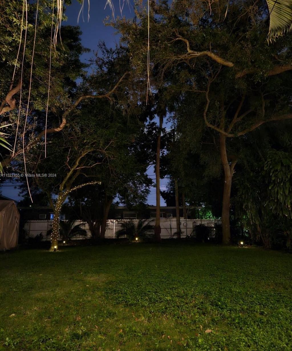 1220 NE 128th St, North Miami, FL 33161 Photo
