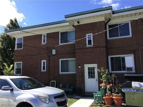 4101 Ridge Road, Cleveland, OH 44144