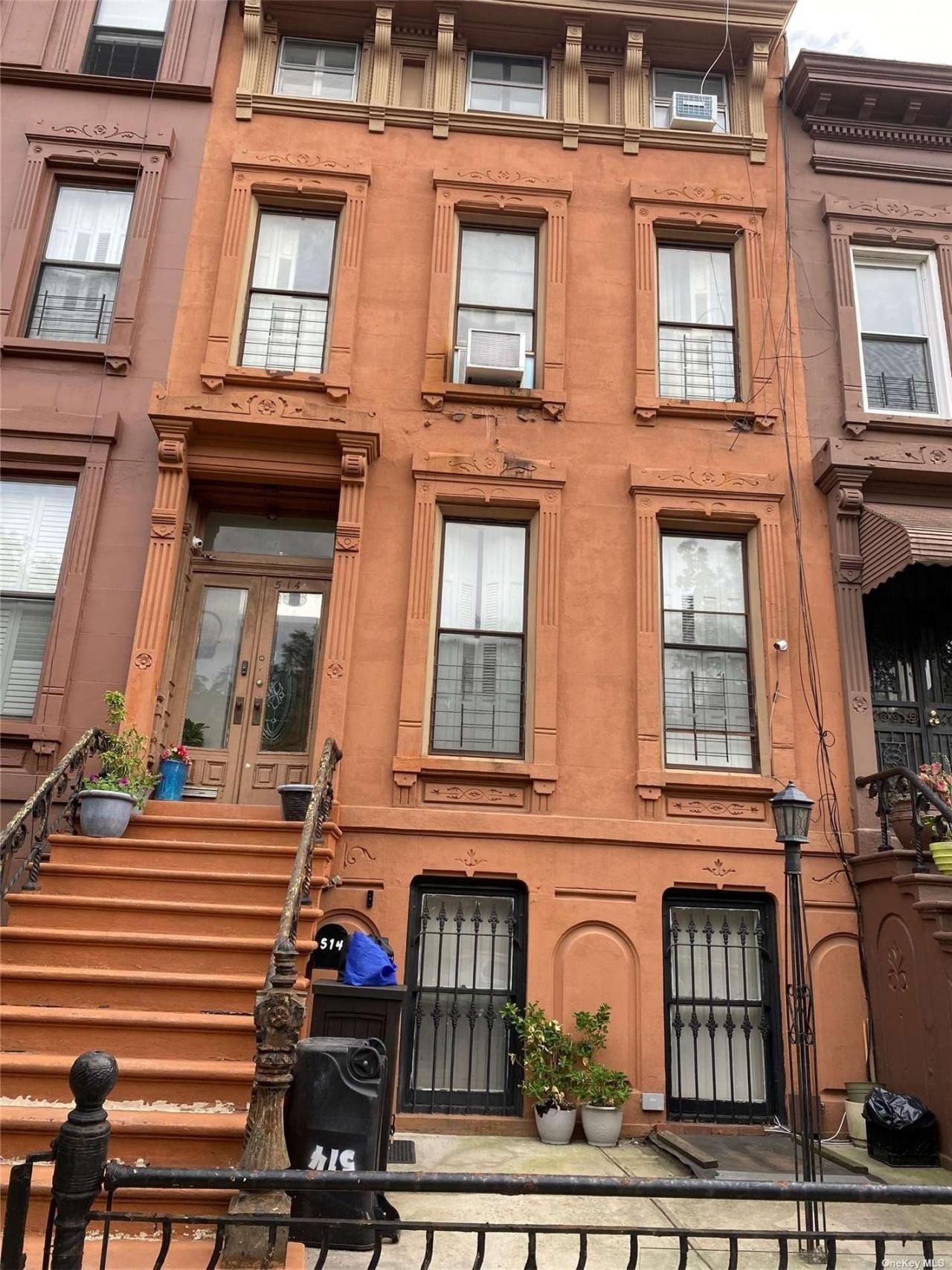 514 Monroe St, Brooklyn, NY 11221 Main Photo