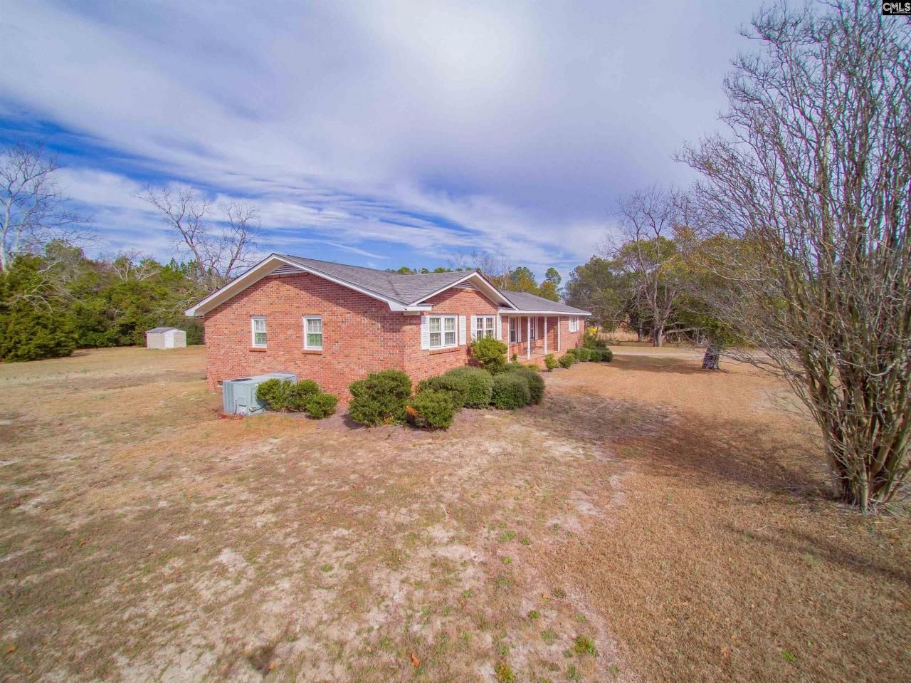 1018 Two Notch Road Photo 16