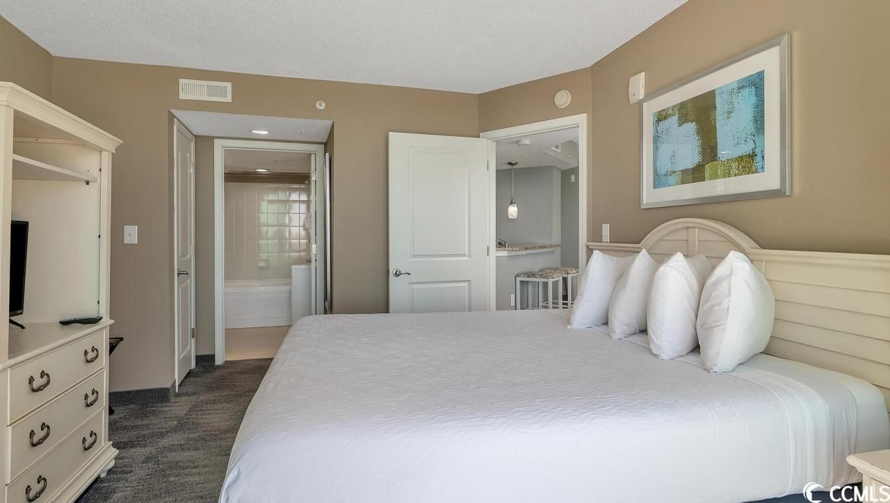 300 N Ocean Blvd. Photo 25