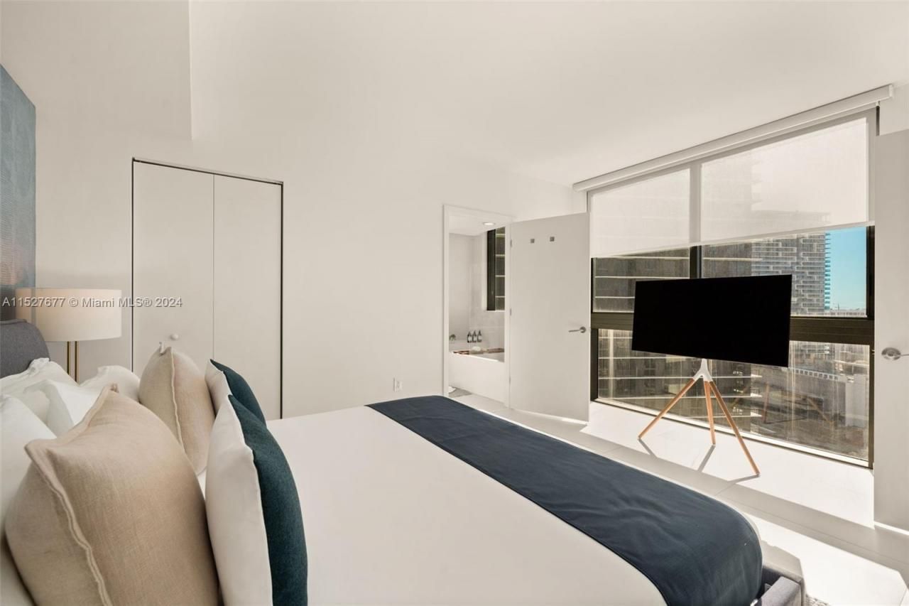 501 NE 31st St, Unit 2209, Miami, FL 33137 Photo