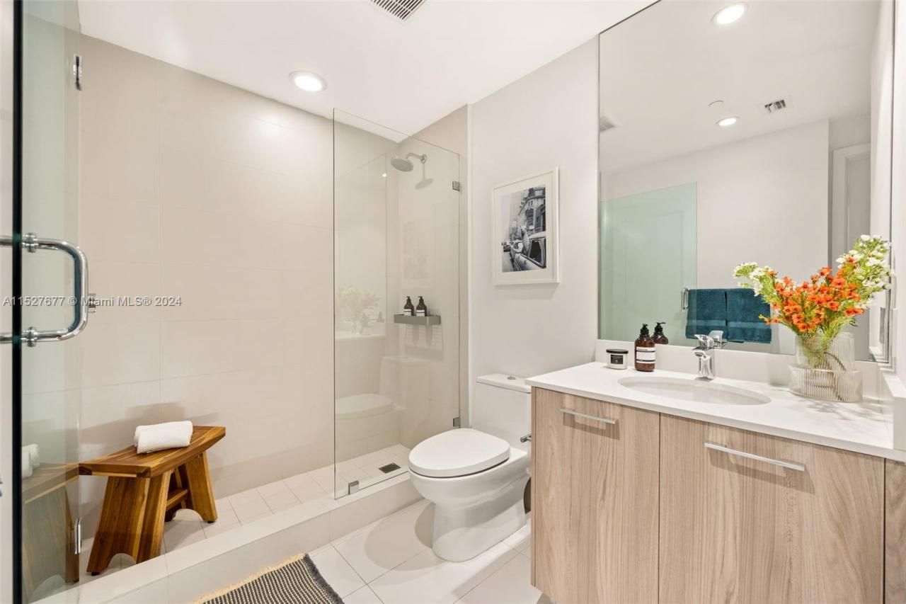 501 NE 31st St, Unit 2209, Miami, FL 33137 Photo