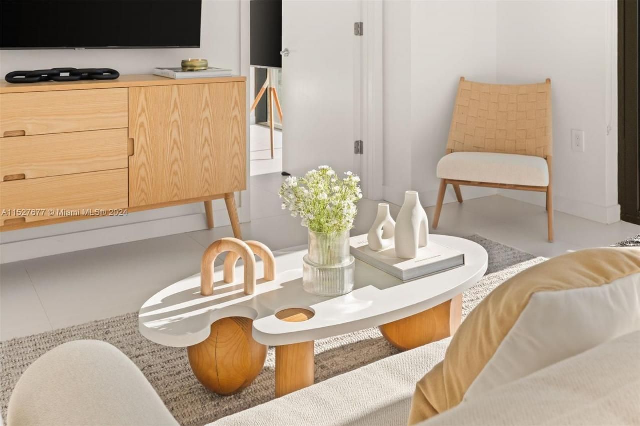 501 NE 31st St, Unit 2209, Miami, FL 33137 Photo