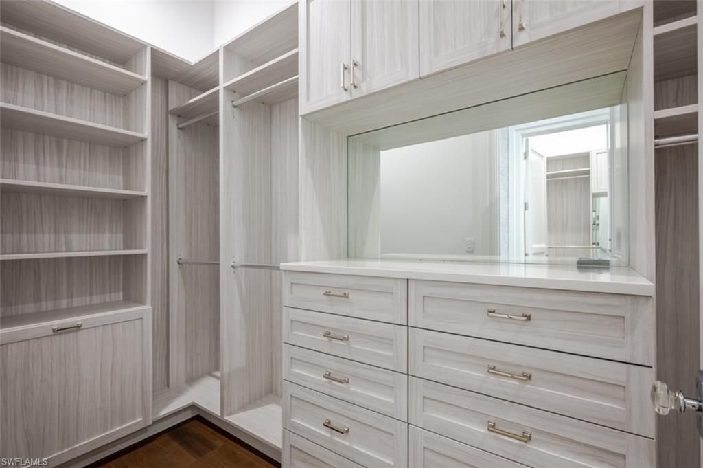 128 1st Ave S, Naples, FL 34102 Photo