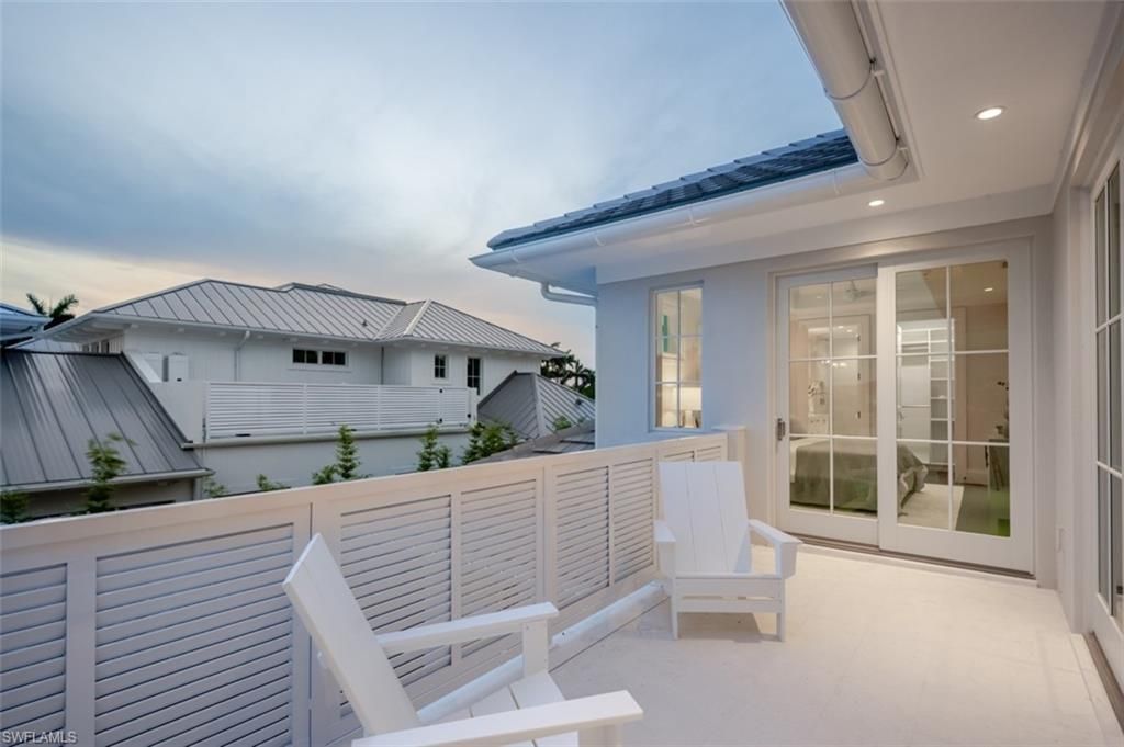 128 1st Ave S, Naples, FL 34102 Photo