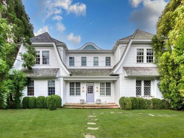115 Toylsome Lane, Southampton, NY 11968