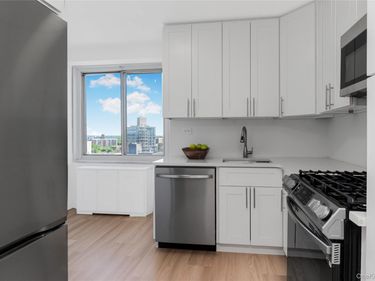 3333 Henry Hudson Parkway, Unit 21R, Bronx, NY 10463