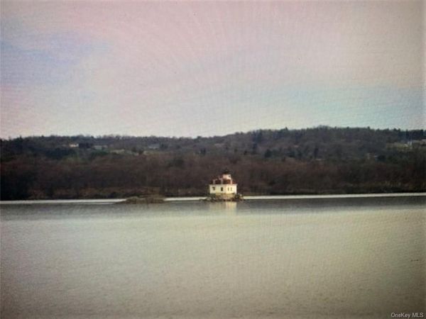 272 River Road, Ulster Park, NY 12487