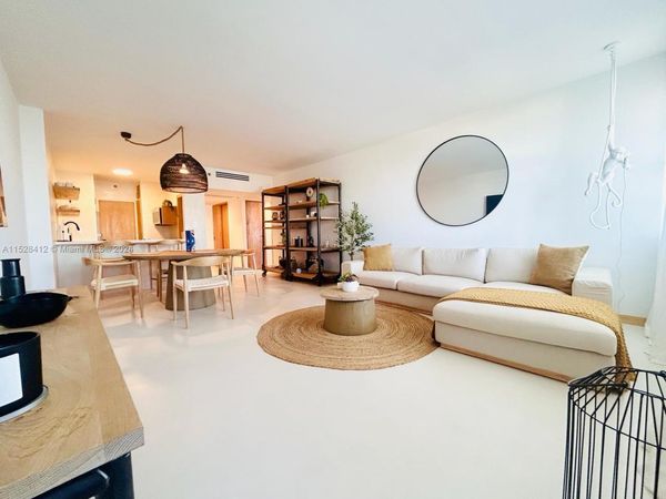 100 Lincoln Rd, Unit 1543, Miami Beach, FL 33139