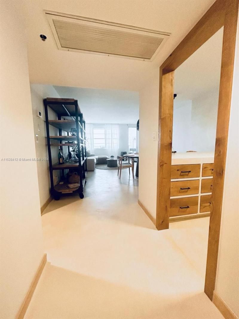 100 Lincoln Rd, Unit 1543, Miami Beach, FL 33139 Photo