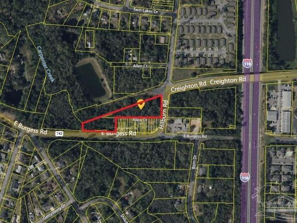 6013 Hilburn Rd, Pensacola, FL 32504