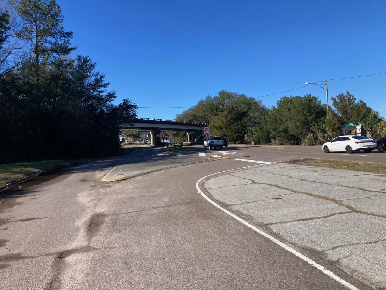 335 Savannah Highway Photo 6