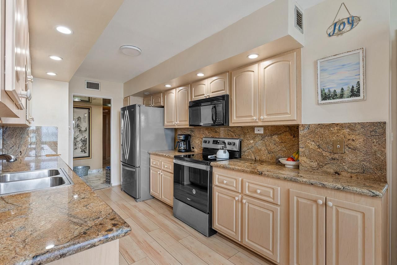 2751 S Ocean Drive, Unit 504n, Hollywood, FL 33019 Photo