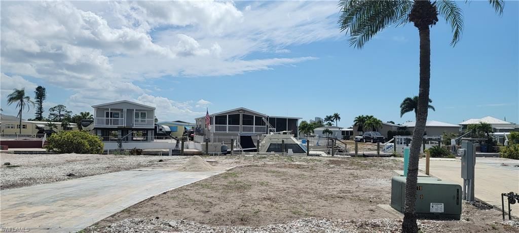 4701 Lahaina Ln, Bonita Springs, FL 34134 Photo