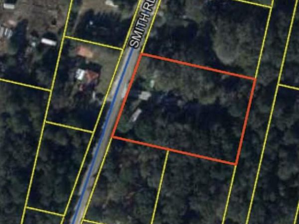 108 Smith Road, DeFuniak Springs, FL 32433