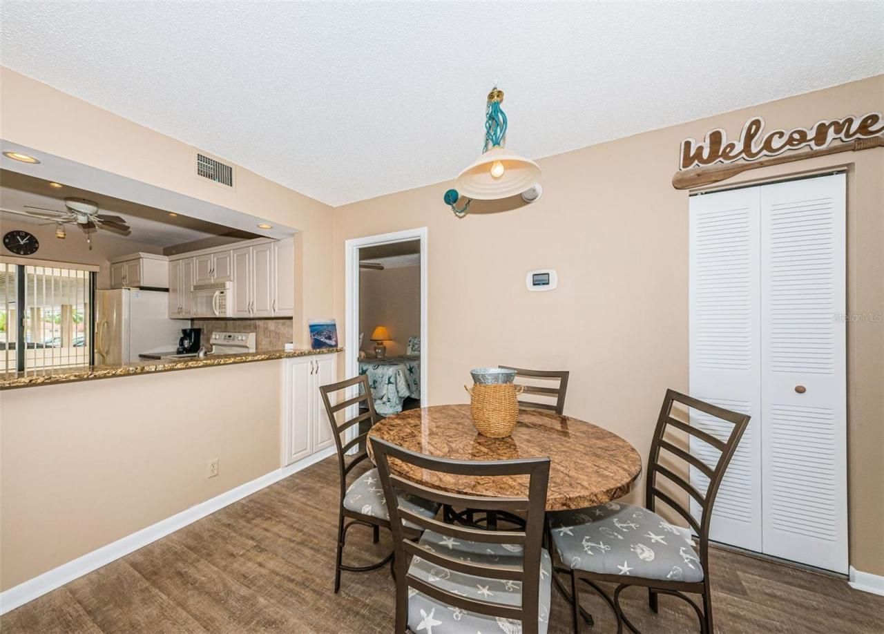 6322 Palma Del Mar Boulevard S, Unit 305, Saint Petersburg, FL 33715 Photo