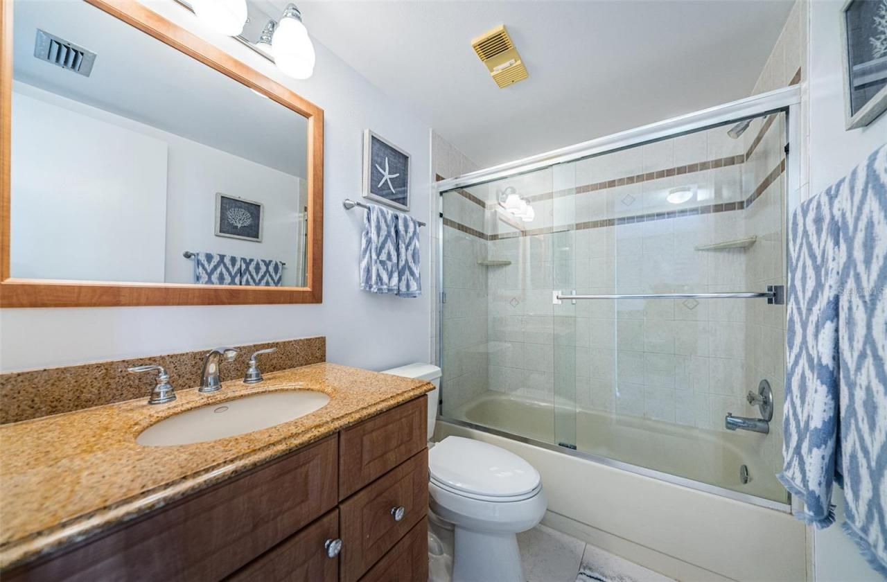 6322 Palma Del Mar Boulevard S, Unit 305, Saint Petersburg, FL 33715 Photo