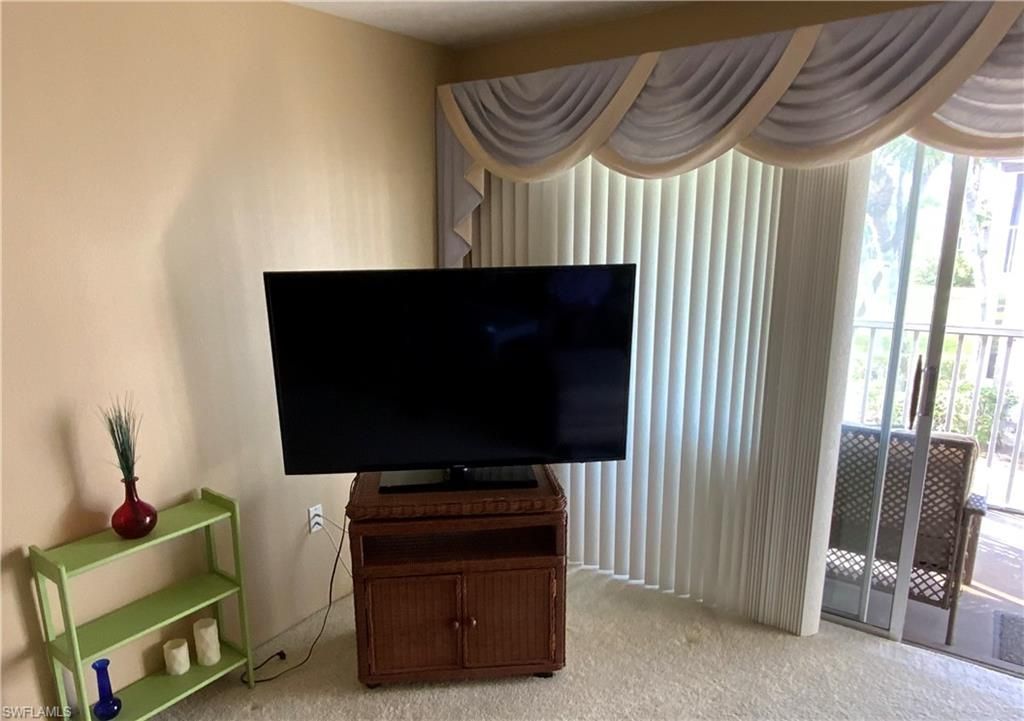 7055 New Post Dr, Unit 5, North Fort Myers, FL 33917 Photo