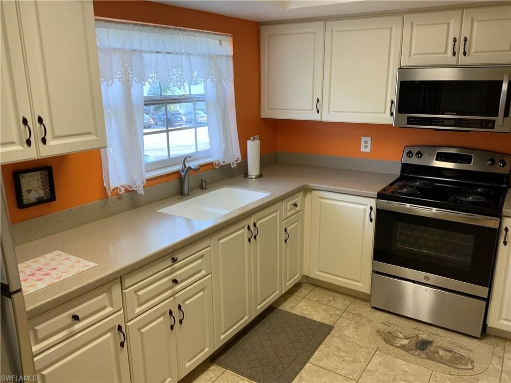 7055 New Post Dr, Unit 5, North Fort Myers, FL 33917 Photo