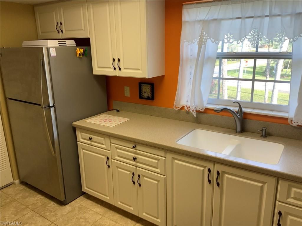 7055 New Post Dr, Unit 5, North Fort Myers, FL 33917 Photo